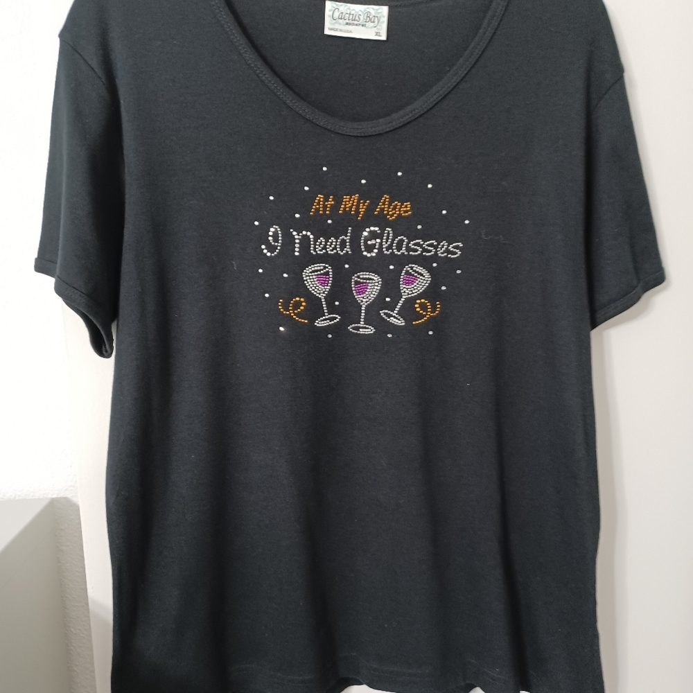 Cactus Bay XL wine t shirt black